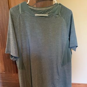 Lululemon short sleeve
